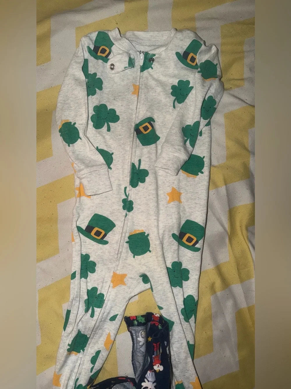 Old Navy four printed